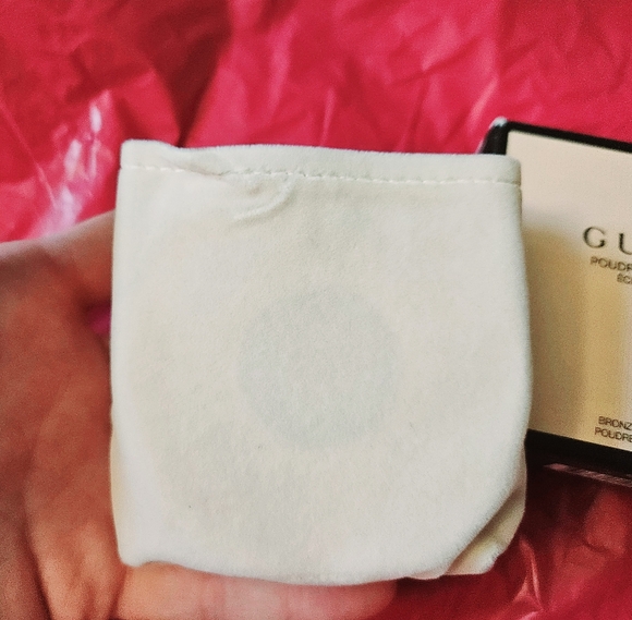 Gucci Sun-Kissed Glow Bronzer+Dust Bag+Brush NIB - Picture 13 of 16